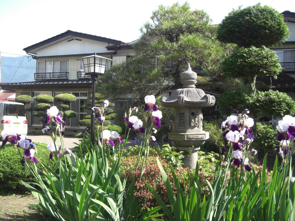 Hôtel Minshuku Fugakuso à Fujikawaguchiko Extérieur photo