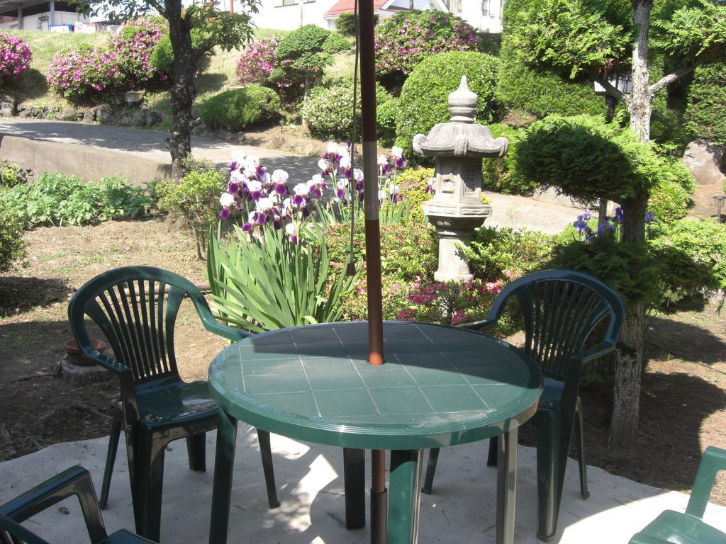 Hôtel Minshuku Fugakuso à Fujikawaguchiko Extérieur photo