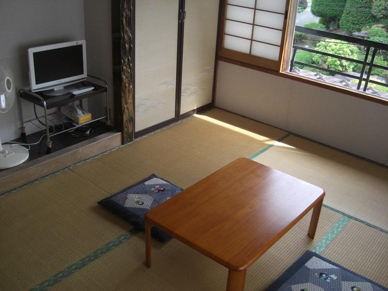 Hôtel Minshuku Fugakuso à Fujikawaguchiko Extérieur photo