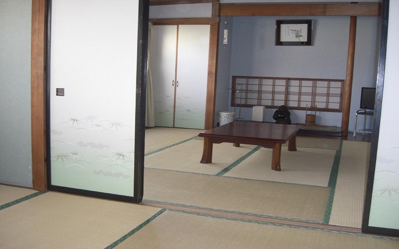 Hôtel Minshuku Fugakuso à Fujikawaguchiko Extérieur photo